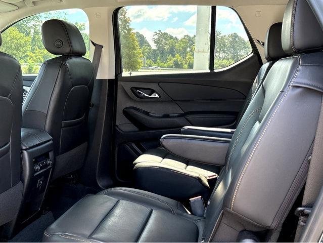 used 2021 Chevrolet Traverse car, priced at $18,586