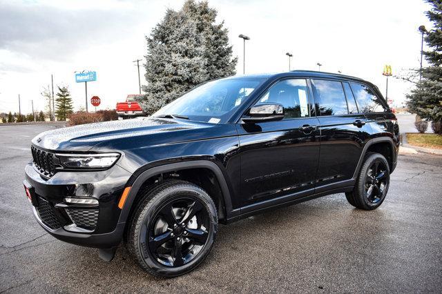 new 2025 Jeep Grand Cherokee car, priced at $48,919