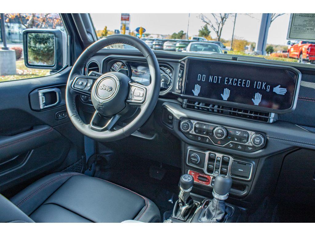 new 2025 Jeep Wrangler car, priced at $61,949