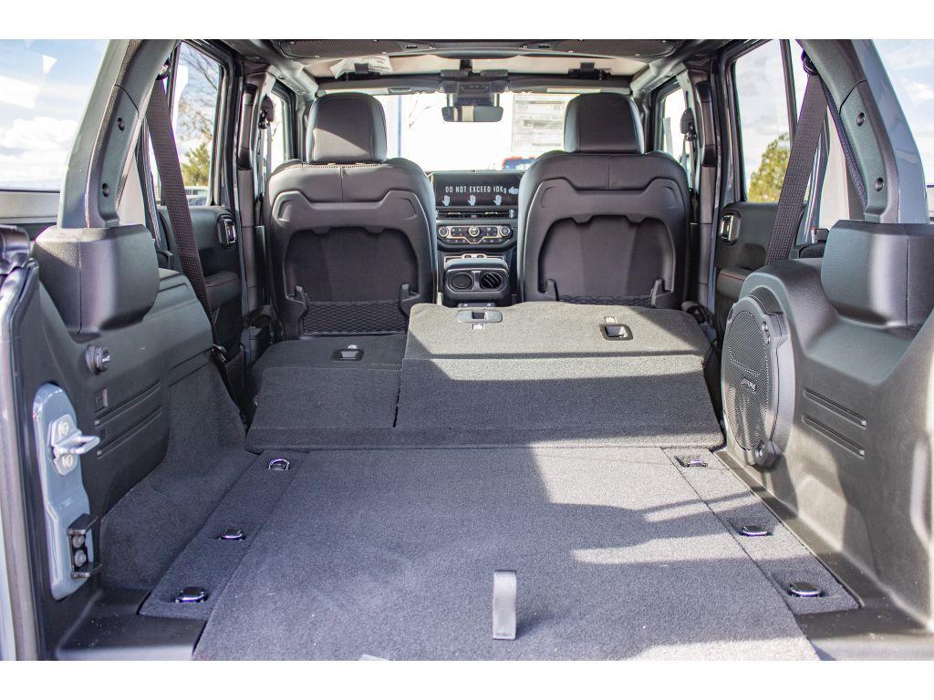 new 2025 Jeep Wrangler car, priced at $61,949