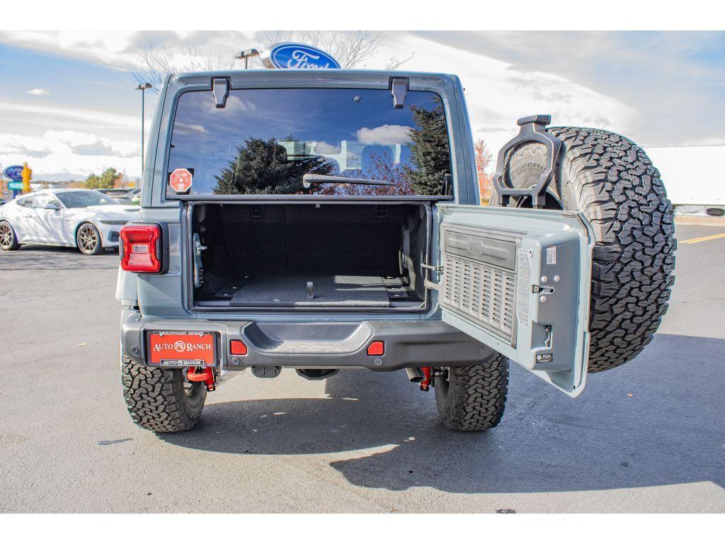 new 2025 Jeep Wrangler car, priced at $61,949