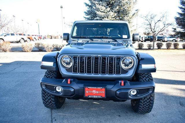 new 2025 Jeep Gladiator car, priced at $54,564