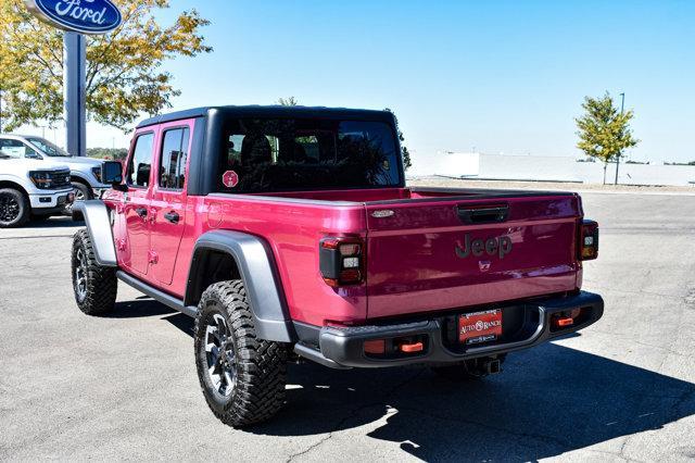 new 2024 Jeep Gladiator car, priced at $57,656