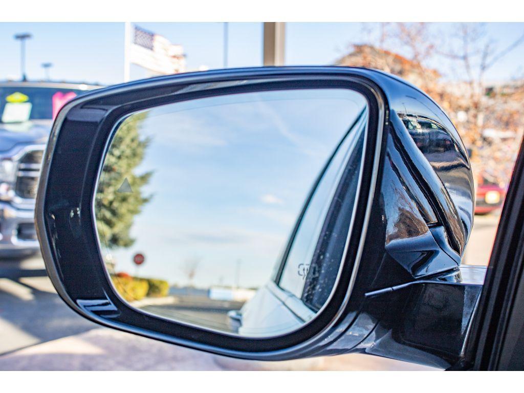 new 2025 Jeep Grand Cherokee car, priced at $57,250