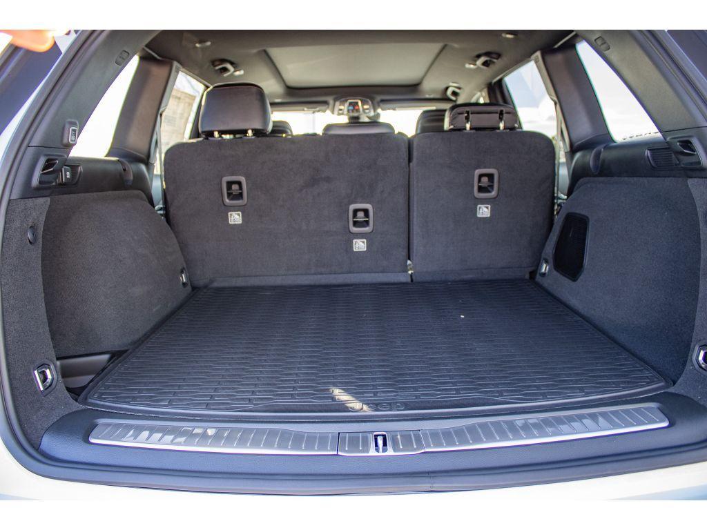 new 2025 Jeep Grand Cherokee car, priced at $57,250