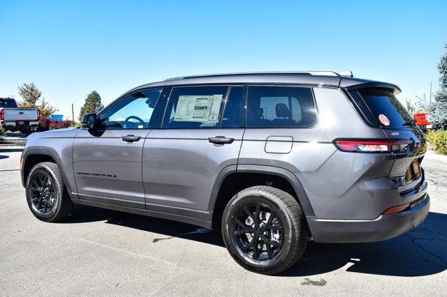 new 2024 Jeep Grand Cherokee L car, priced at $45,328