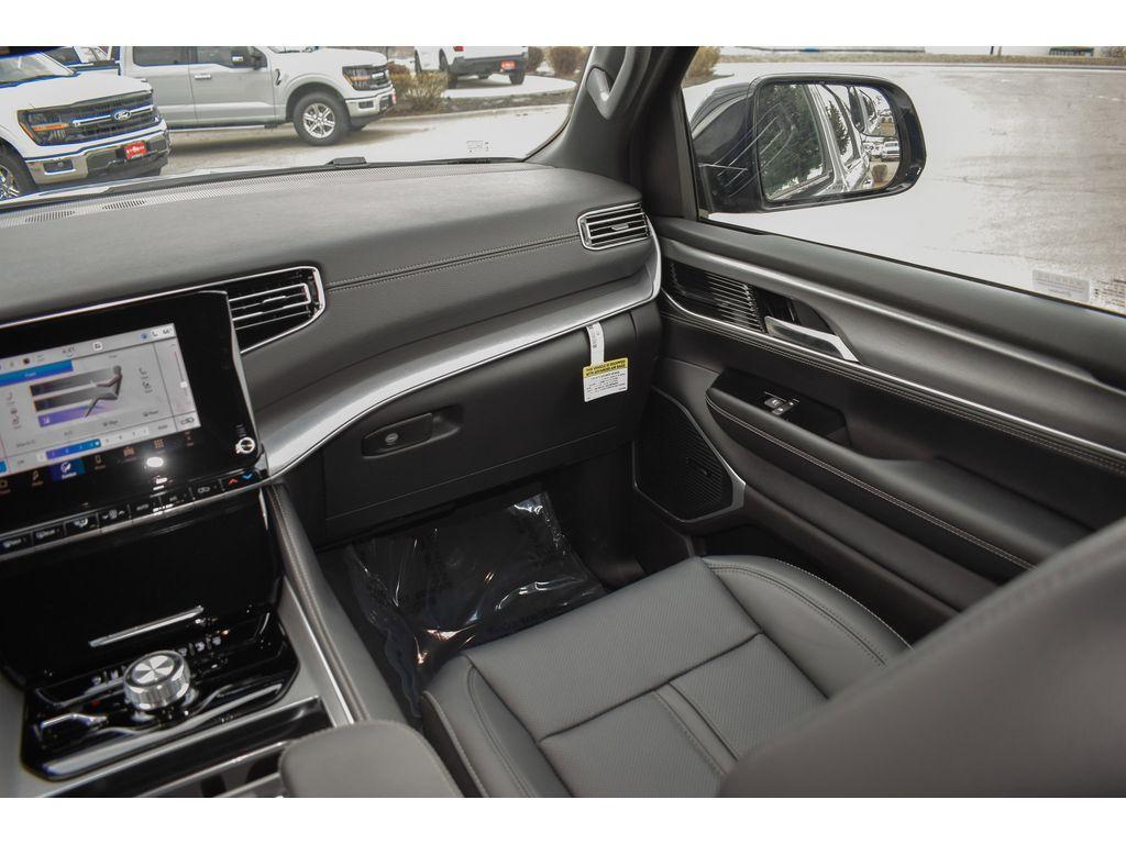 new 2025 Jeep Wagoneer car, priced at $62,000