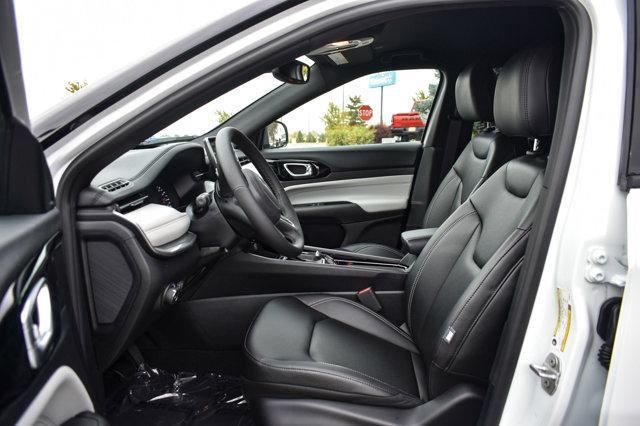 new 2025 Jeep Compass car, priced at $31,098