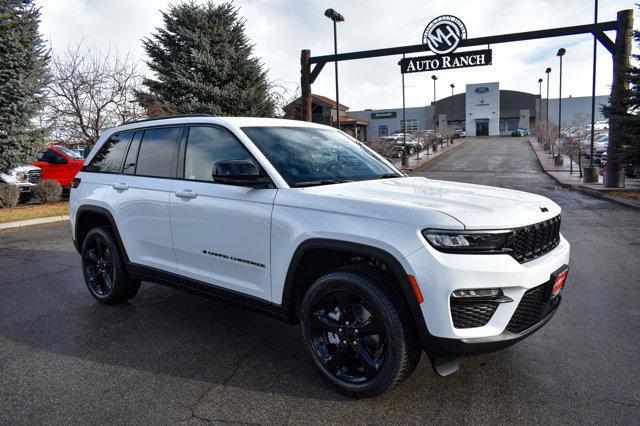 new 2025 Jeep Grand Cherokee car, priced at $48,396