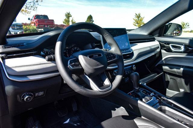 new 2025 Jeep Compass car, priced at $32,272