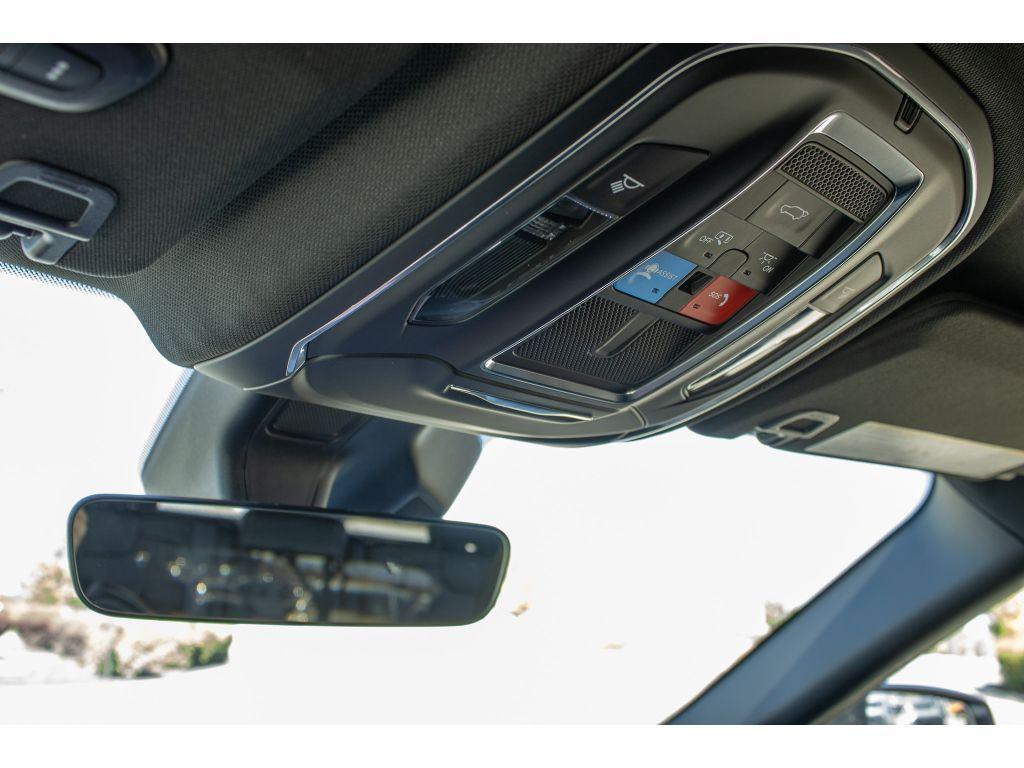 new 2025 Jeep Grand Cherokee car, priced at $43,250