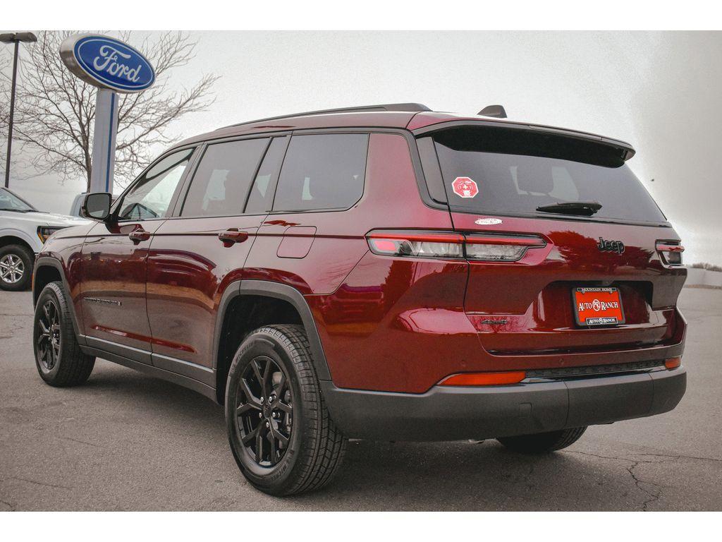 new 2025 Jeep Grand Cherokee L car, priced at $41,000
