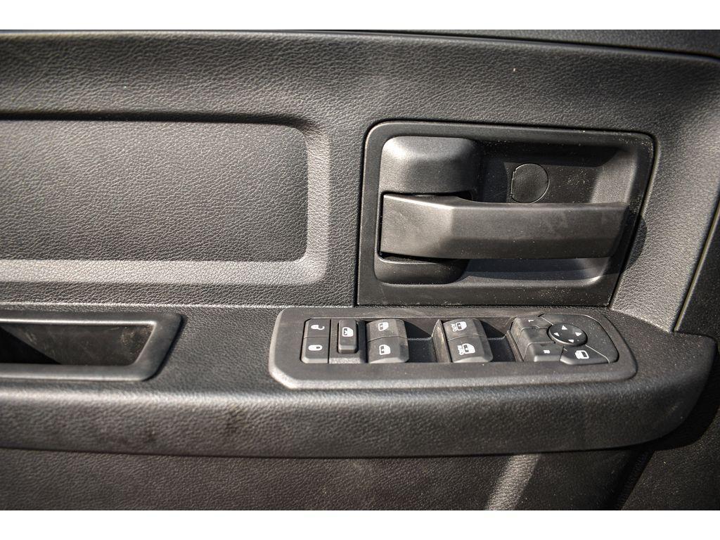 new 2025 Ram 3500 car, priced at $61,000