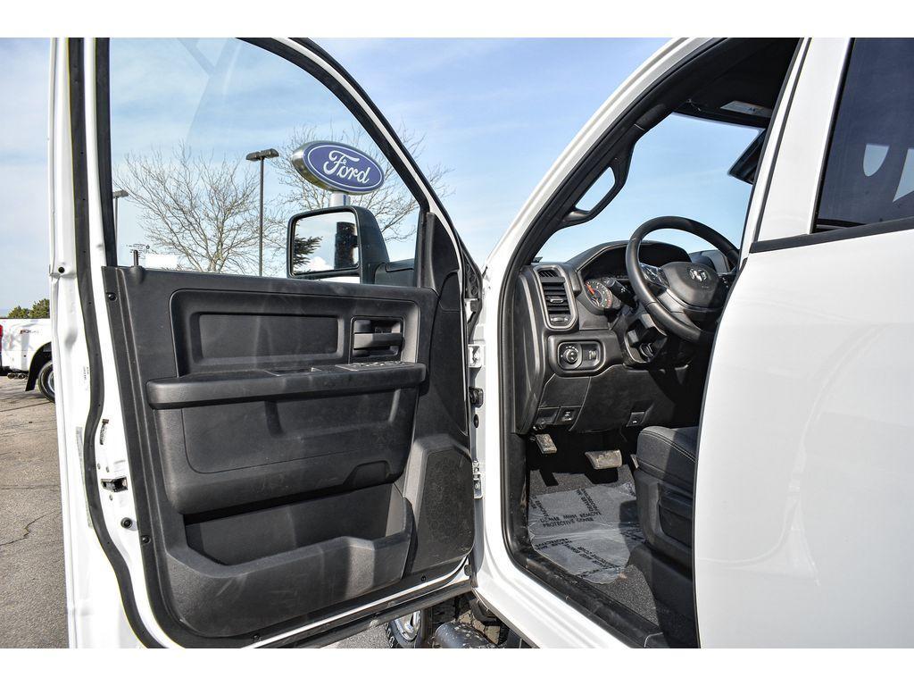 new 2025 Ram 3500 car, priced at $61,000