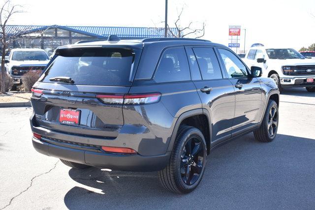 new 2025 Jeep Grand Cherokee car, priced at $48,418