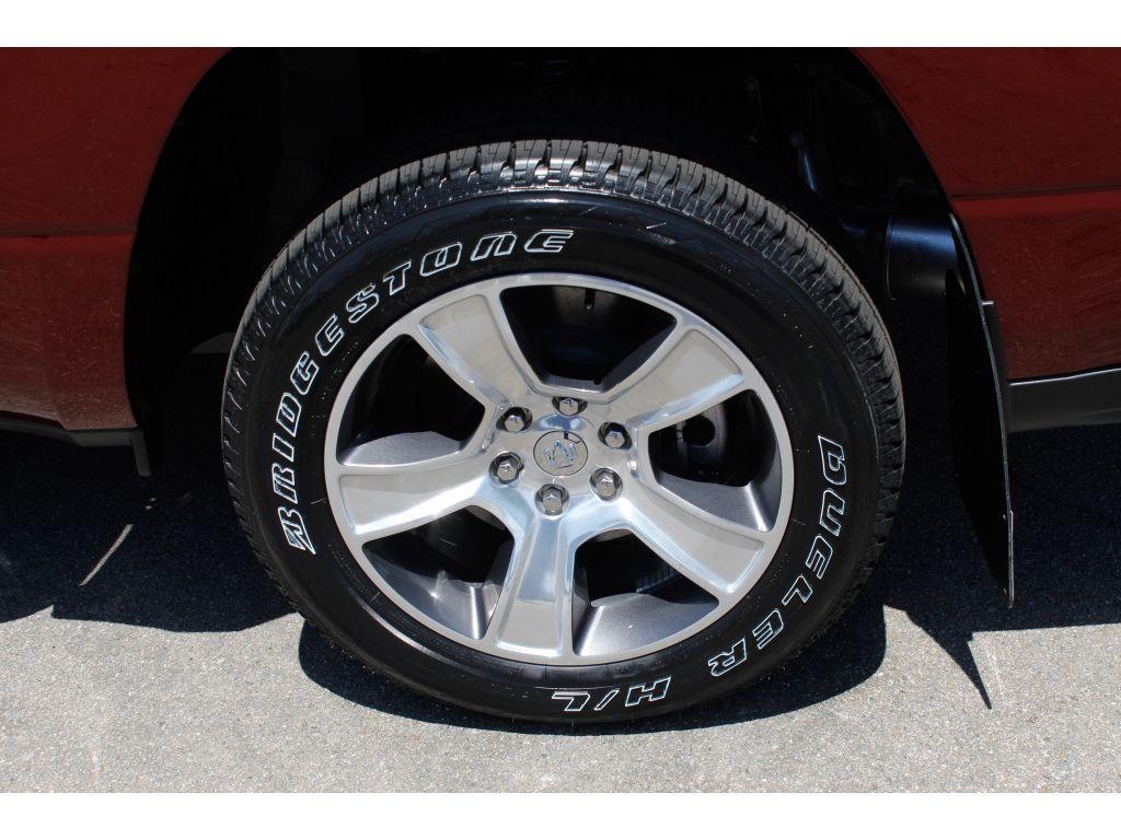 new 2025 Ram 1500 car, priced at $42,926