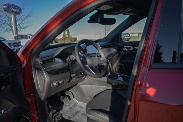 new 2025 Jeep Compass car, priced at $29,886