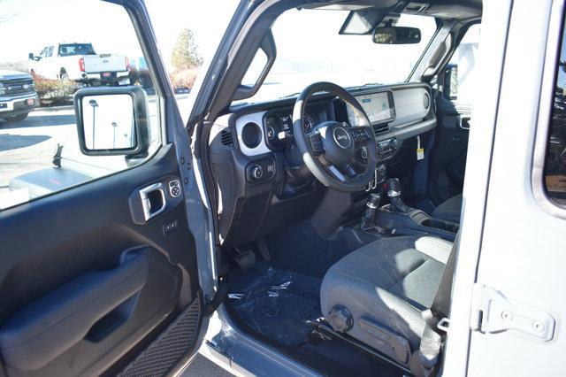 new 2025 Jeep Wrangler car, priced at $45,352