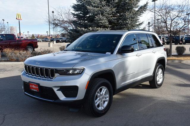 new 2025 Jeep Grand Cherokee car, priced at $41,592