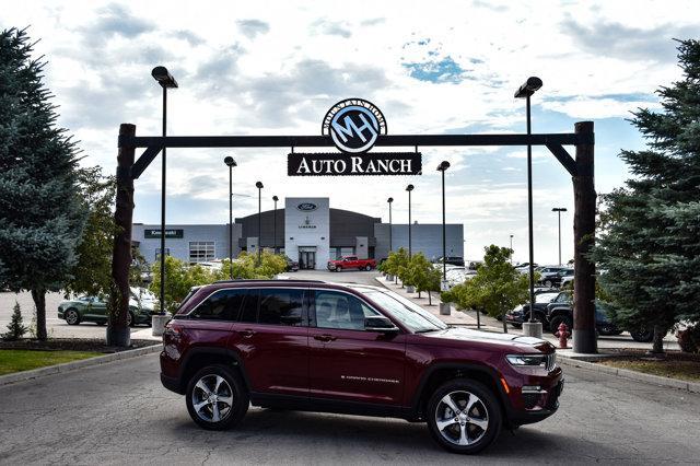 new 2024 Jeep Grand Cherokee car, priced at $49,183