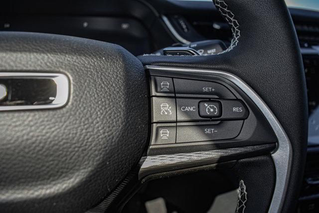 new 2025 Jeep Grand Cherokee car, priced at $44,148