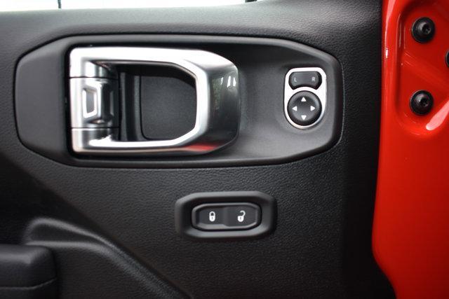 new 2025 Jeep Wrangler car, priced at $48,753