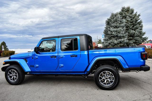 new 2024 Jeep Gladiator car, priced at $45,713