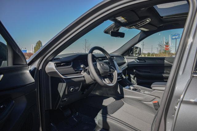 new 2025 Jeep Grand Cherokee L car, priced at $44,325