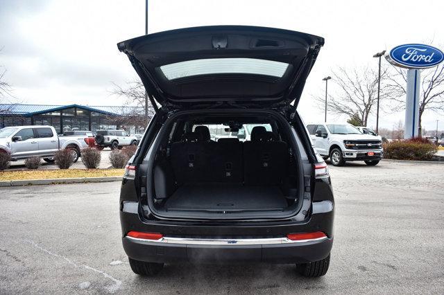 new 2025 Jeep Grand Cherokee car, priced at $42,627