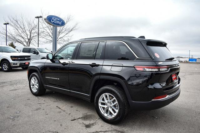 new 2025 Jeep Grand Cherokee car, priced at $42,627