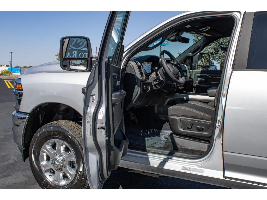 new 2026 Ram 3500 car, priced at $77,629