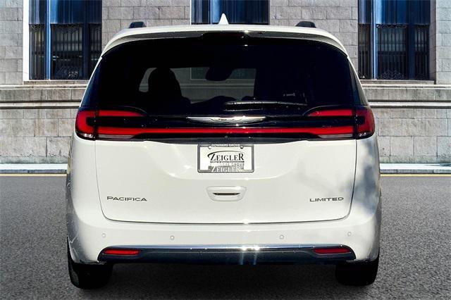 used 2022 Chrysler Pacifica car, priced at $27,971