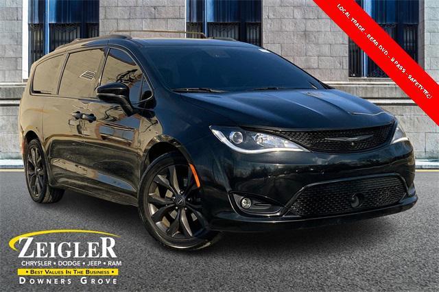 used 2018 Chrysler Pacifica car, priced at $14,434