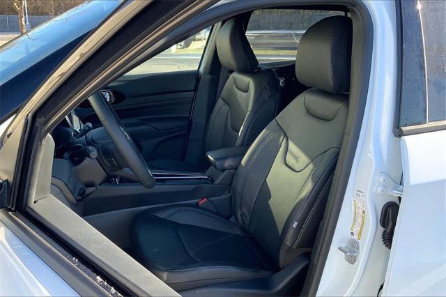 new 2025 Jeep Compass car, priced at $37,210