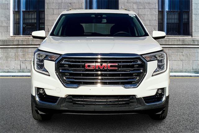 used 2023 GMC Terrain car, priced at $21,569