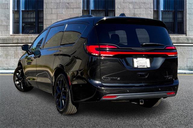 used 2021 Chrysler Pacifica car, priced at $29,283