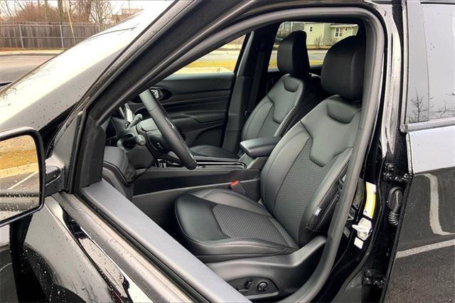 new 2025 Jeep Compass car, priced at $36,305