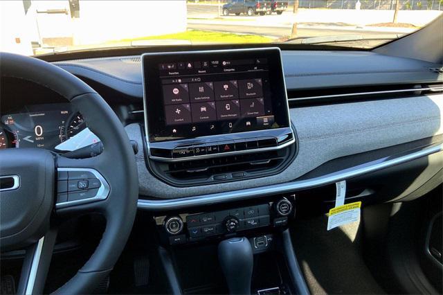 new 2024 Jeep Compass car, priced at $27,317