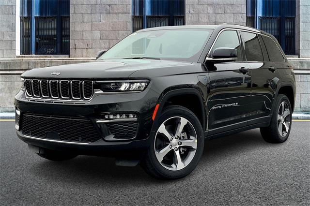 new 2023 Jeep Grand Cherokee 4xe car, priced at $42,895