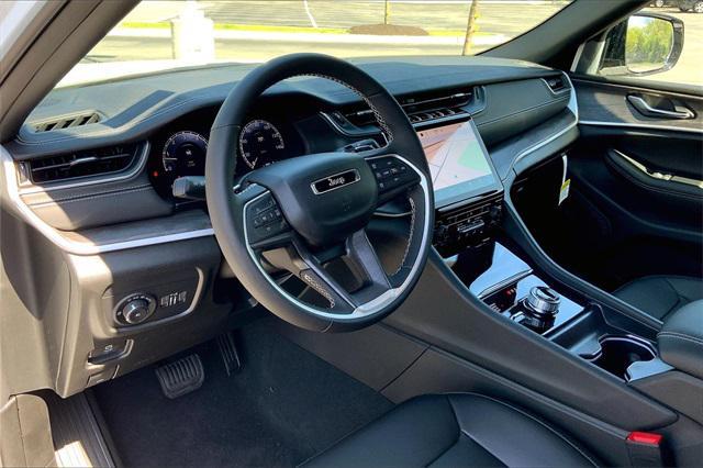 new 2024 Jeep Grand Cherokee L car, priced at $42,971