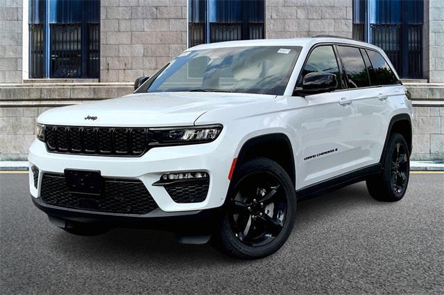 new 2024 Jeep Grand Cherokee car, priced at $46,079