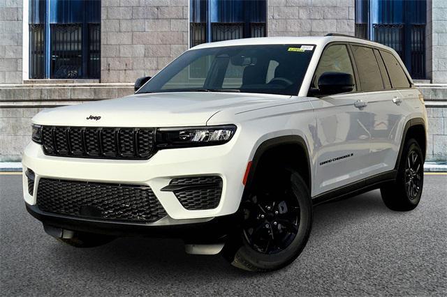 new 2024 Jeep Grand Cherokee car, priced at $36,742