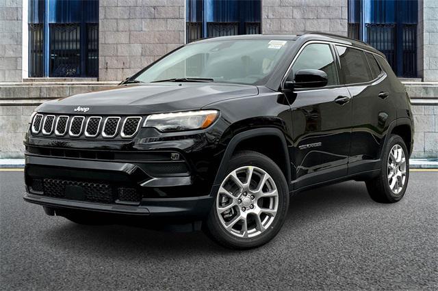 new 2024 Jeep Compass car, priced at $25,915