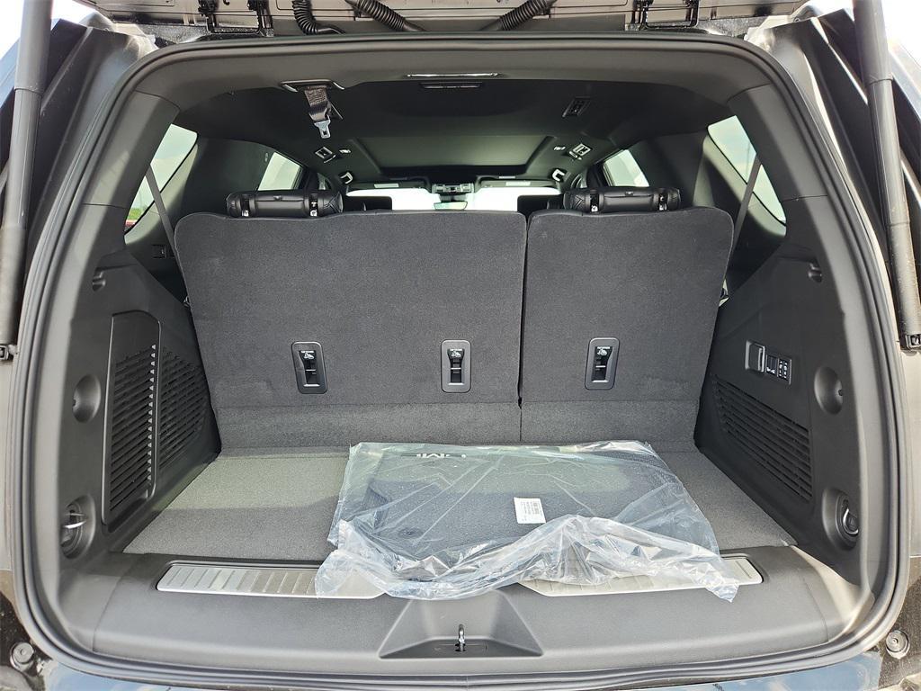 new 2025 GMC Yukon car, priced at $92,225