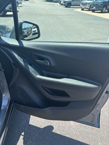 used 2020 Chevrolet Trax car, priced at $16,544