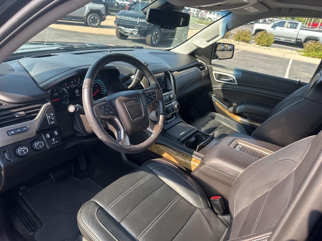 used 2017 GMC Yukon car, priced at $27,986