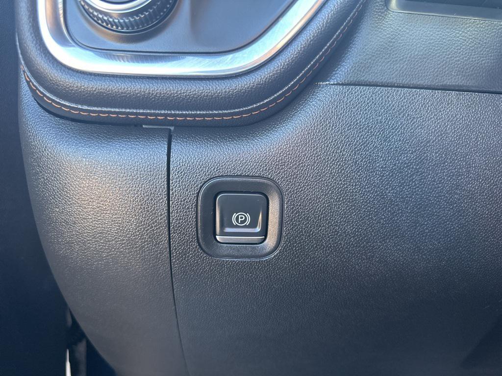 used 2021 GMC Sierra 1500 car, priced at $45,998