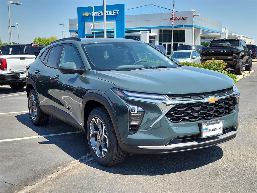 new 2025 Chevrolet Trax car, priced at $24,985