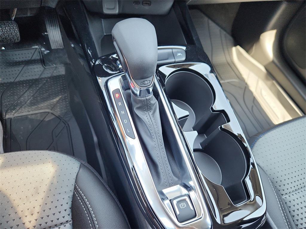 new 2025 Chevrolet Trax car, priced at $24,985