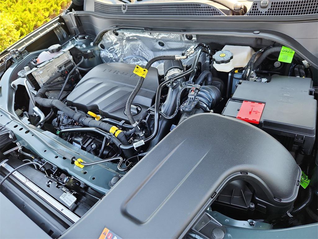 new 2025 Chevrolet Trax car, priced at $24,985